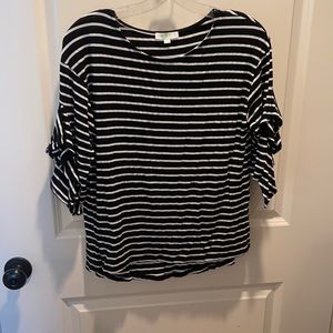 Black & white stripe ruffle top